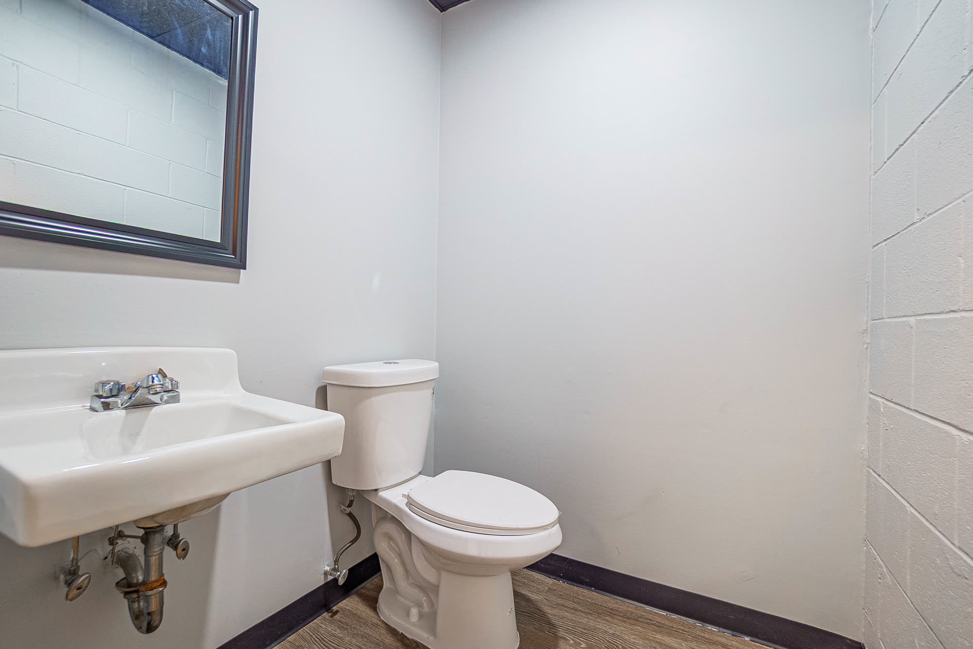 3719 Lamar Ave — photo 5